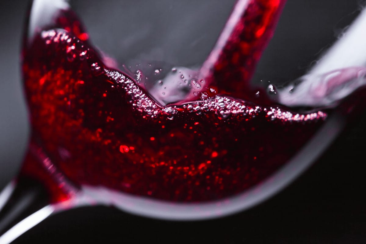 Red Wine Guide: Malbec Wine vs Cabernet Sauvignon 1 malbec wine vs cabernet sauvignon origins and history