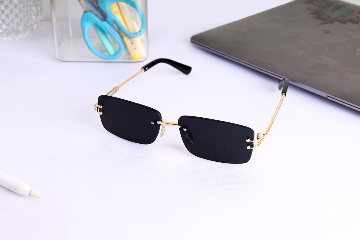 white gold vs platinum jewelry everyday wear fashion