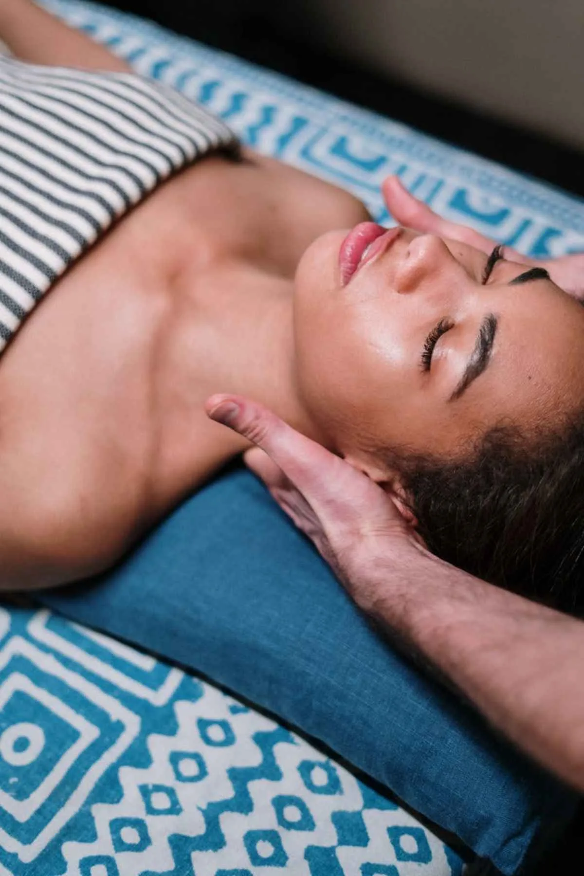 Doctor aesthetic clinic injection treatment professional