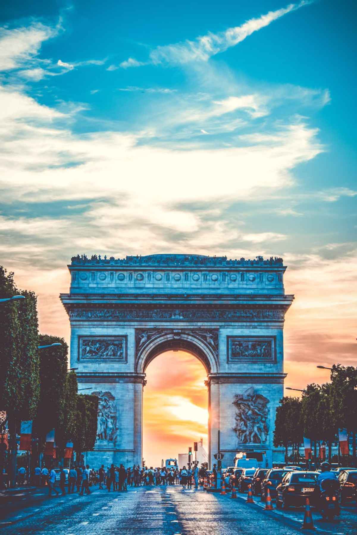 Day Trips from Paris to Other Countries: Discover Nearby Gems 8 Eiffel Tower Paris France twilight evening