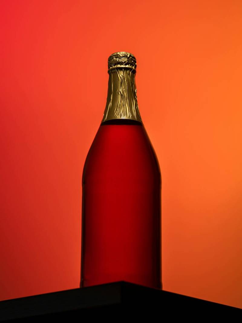 how to store sparkling wine after opening