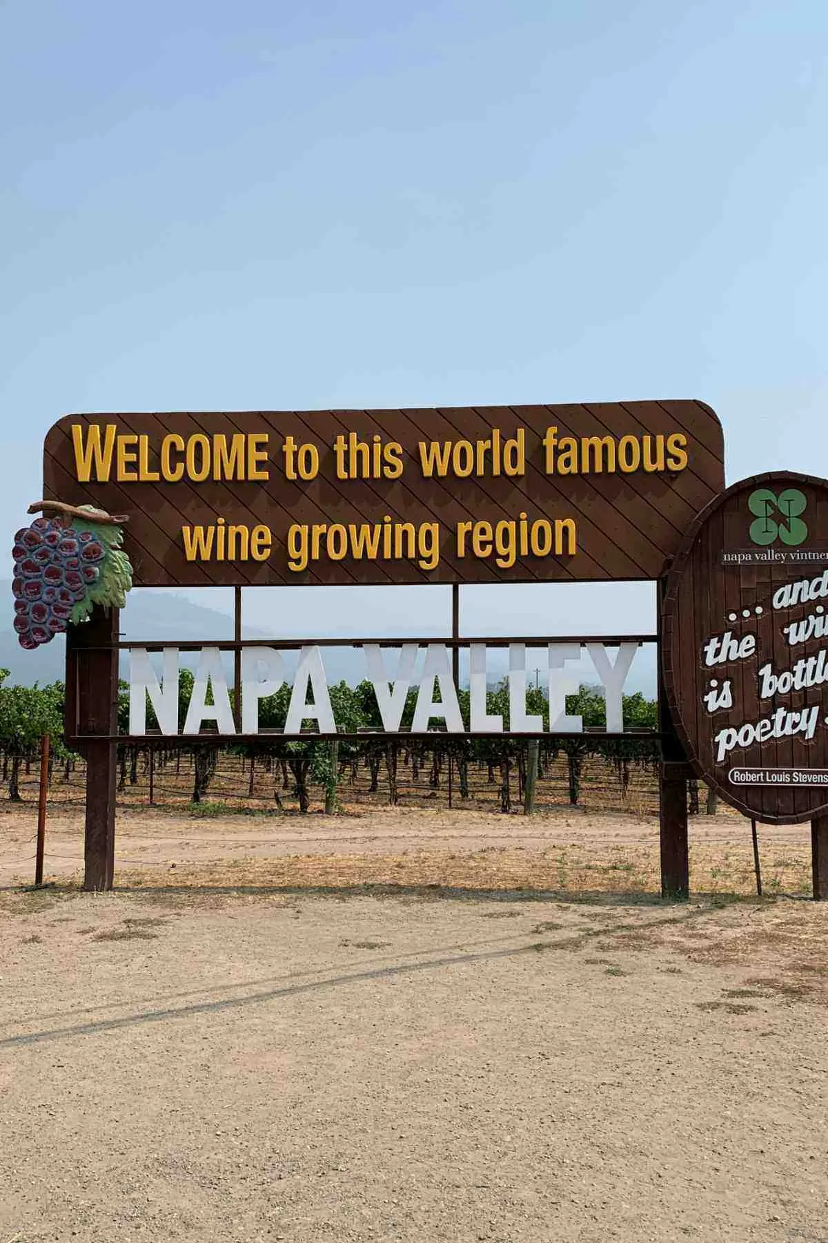 Napa Valley wine growing region welcome sign Yountville winery area